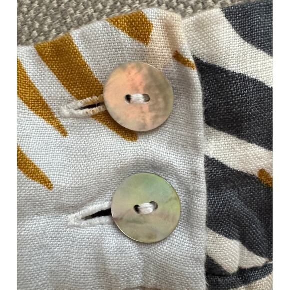 C & C California Floral Patterned High Waist Paper Bag Linen Shorts Size M - Picture 4 of 4